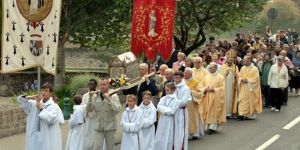 Il rettore partecipa alla Via Crucis del Venerdì Santo - 09.04.2020